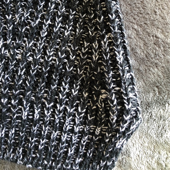 Thick Black Speckled Sweater - Picture 2 of 2
